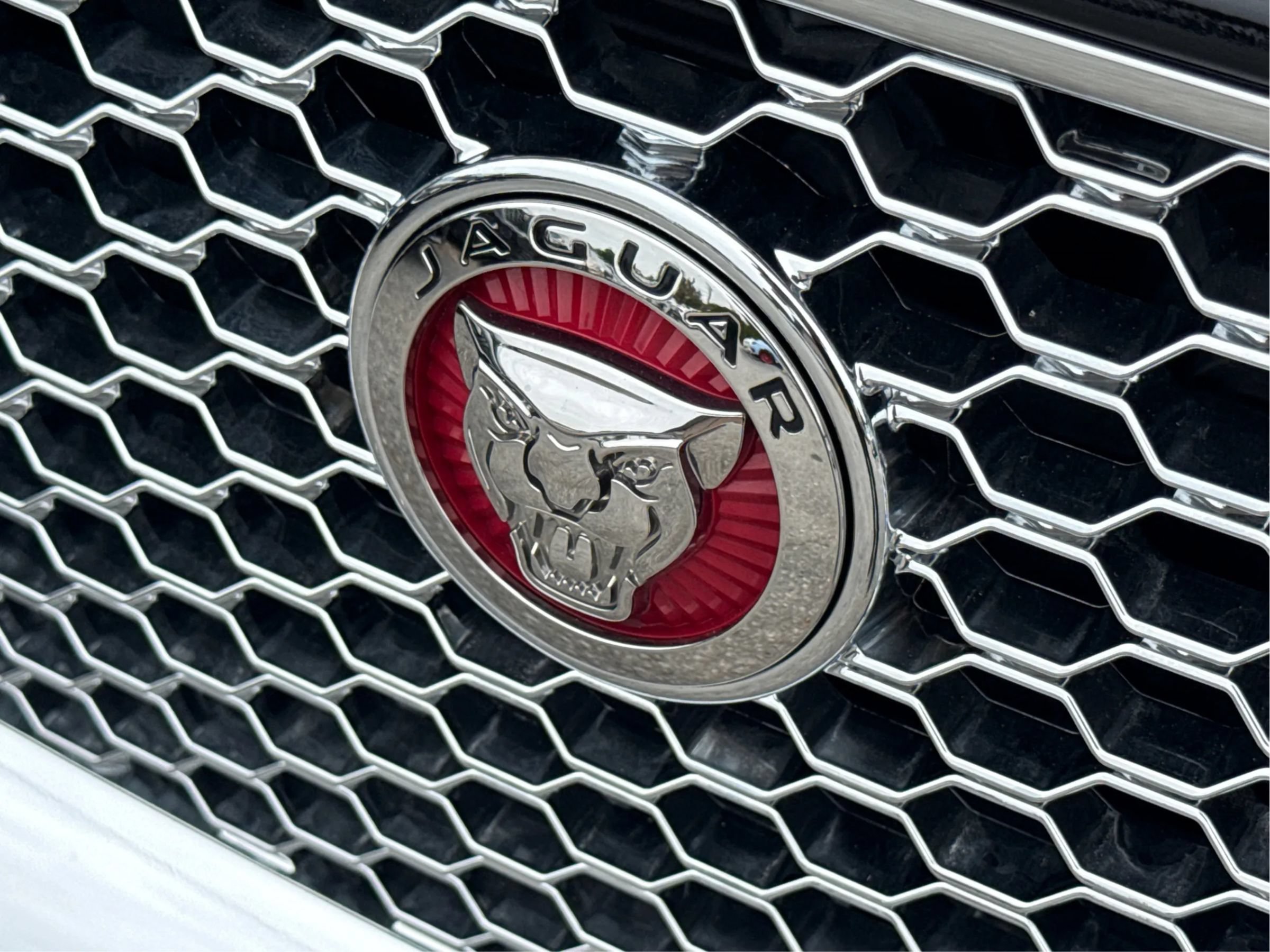 Used 2017 Jaguar XJ L Portfolio RWD image 53