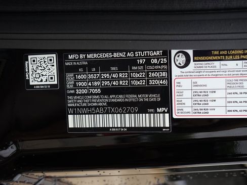 Used 2026 Mercedes-Benz G 63 AMG 4MATIC image 36