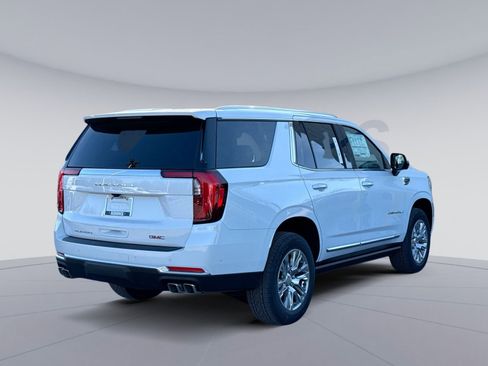 New 2026 GMC Yukon Denali w/ Sun & Power Step Package image 7
