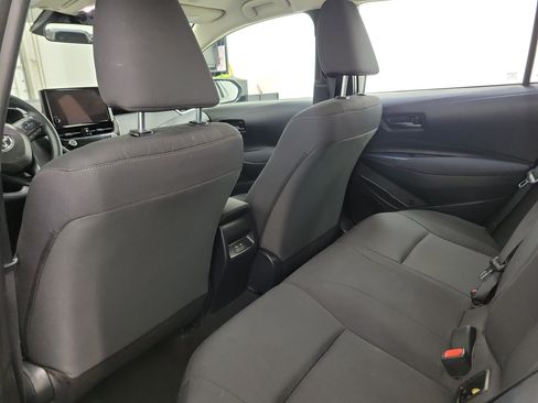 Used 2024 Toyota Corolla LE FWD image 11