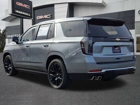 Used 2025 Chevrolet Tahoe High Country AWD/4WD image 32