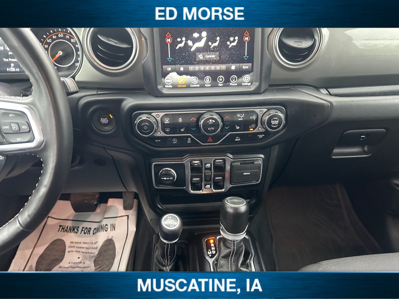 Used 2022 Jeep Gladiator Overland w/ Cold Weather Group AWD/4WD image 11