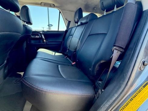Used 2021 Toyota 4Runner TRD Off-Road Premium w/ Moonroof Package AWD/4WD image 7