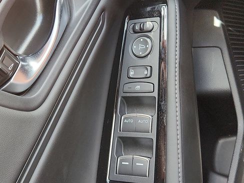 Used 2025 Honda Accord Touring image 23
