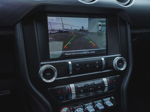 Used 2022 Ford Mustang GT Premium w/ Equipment Group 401A image 18