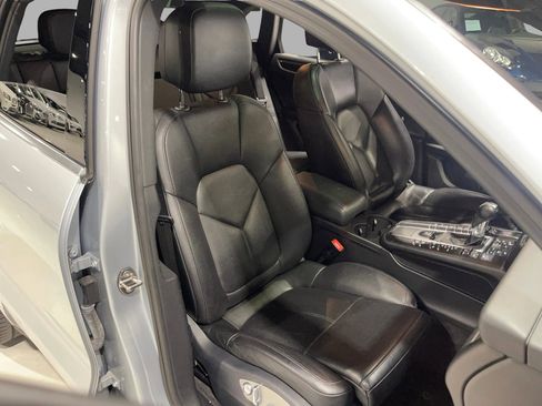 Used 2016 Porsche Macan S image 37