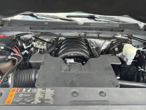 Used 2018 GMC Sierra 1500 SLT w/ SLT Premium Package AWD/4WD image 14