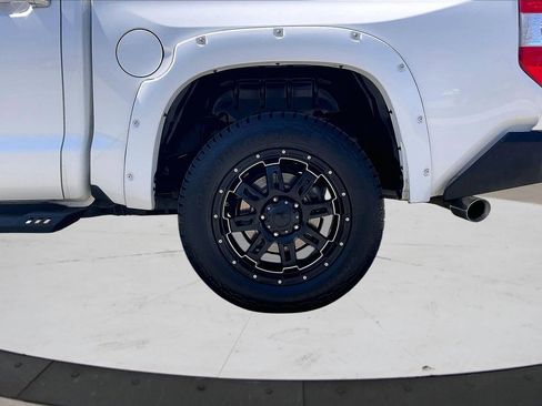 Used 2018 Toyota Tundra Platinum image 37