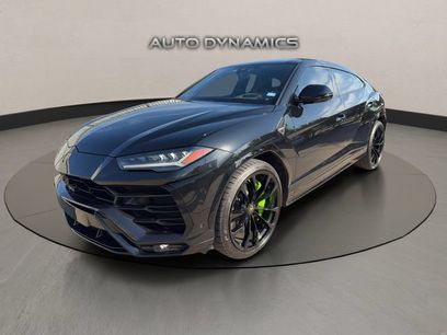 Used 2022 Lamborghini Urus