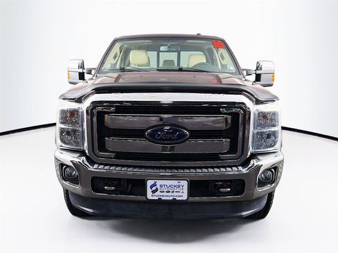 Used 2016 Ford F250 Lariat w/ Lariat Ultimate Package AWD/4WD image 2