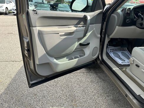 Used 2013 Chevrolet Silverado 1500 LT w/ All-Star Edition image 19