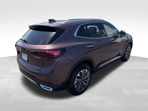 Used 2025 Buick Envision Preferred AWD/4WD image 8