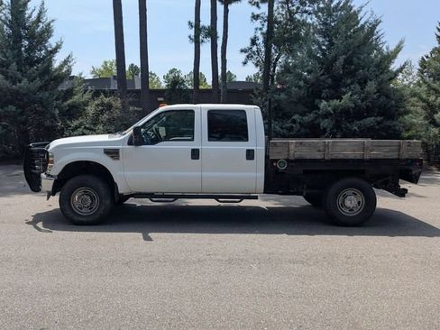 Used 2010 Ford F250 XL AWD/4WD image 6