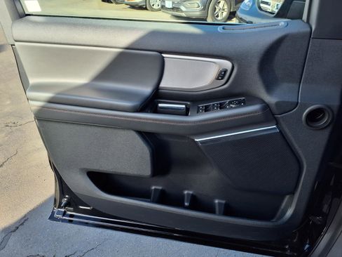 Certified 2025 Ford Expedition Max Active image 17