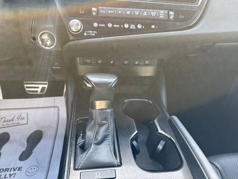 Used 2023 Lexus ES 350 F Sport image 16