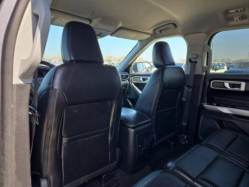 Used 2023 Ford Explorer XLT w/ Equipment Group 202A image 16