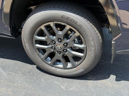 Certified 2026 Toyota Sequoia Platinum AWD/4WD image 7