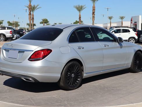 Used 2020 Mercedes-Benz C 300 Sedan image 5