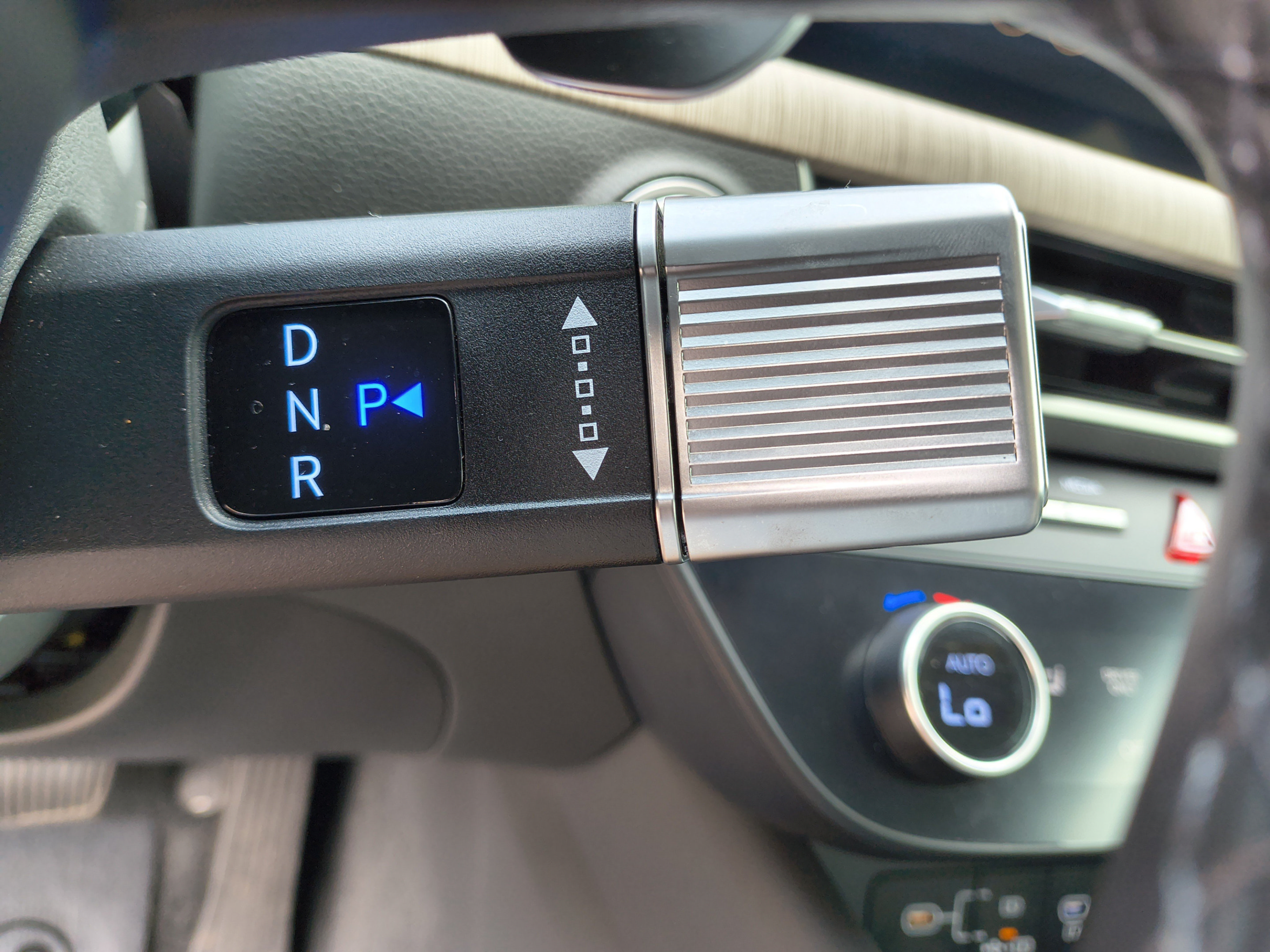 Certified 2025 Hyundai Sonata SEL FWD image 29