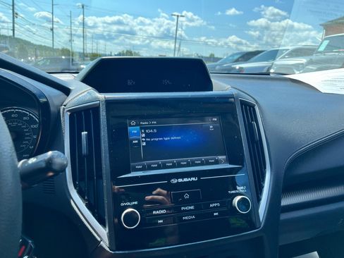 Used 2018 Subaru Impreza 2.0i image 23