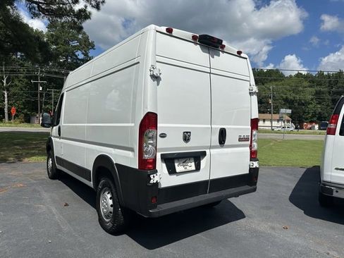 Used 2022 RAM ProMaster 1500 w/ Convenience Group image 7