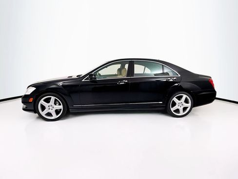 Used 2011 Mercedes-Benz S 550 4MATIC image 8