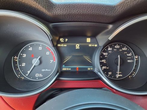 Used 2021 Alfa Romeo Stelvio Ti w/ Nero Edizione image 36