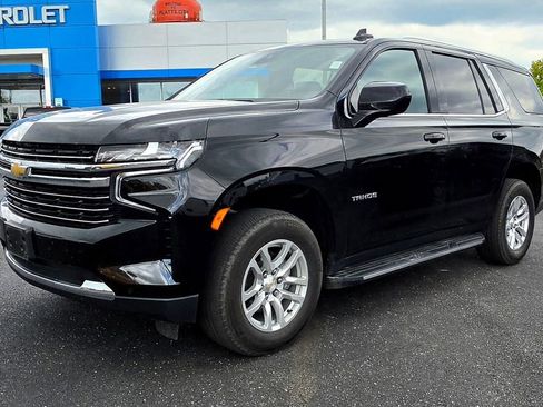 Used 2024 Chevrolet Tahoe LT AWD/4WD image 2
