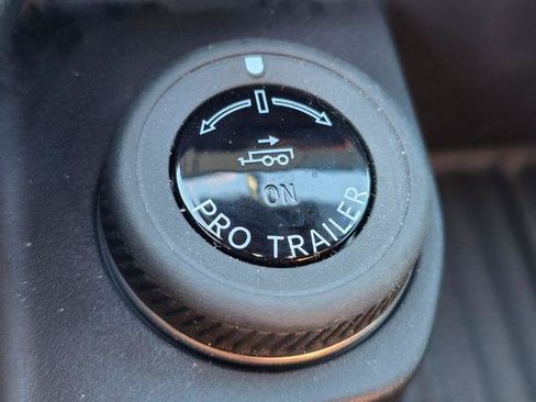 Certified 2026 Ford Expedition Tremor AWD/4WD image 28