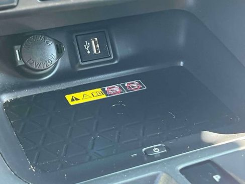 Certified 2024 Toyota RAV4 XSE w/ Weather Package AWD/4WD image 35