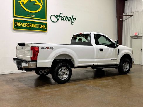 Used 2019 Ford F250 XL w/ XL Value Package AWD/4WD image 8