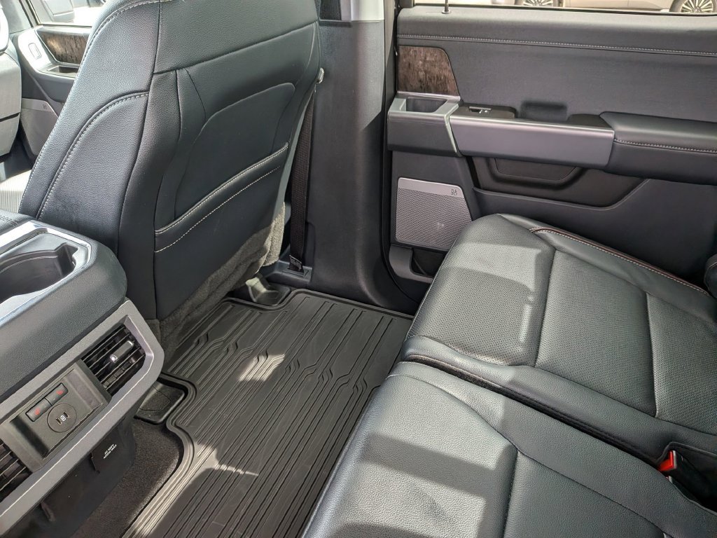 Used 2024 Ford F350 Lariat w/ Sport Appearance Package AWD/4WD image 36