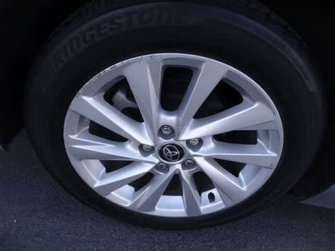 Used 2024 Toyota Camry LE FWD image 15