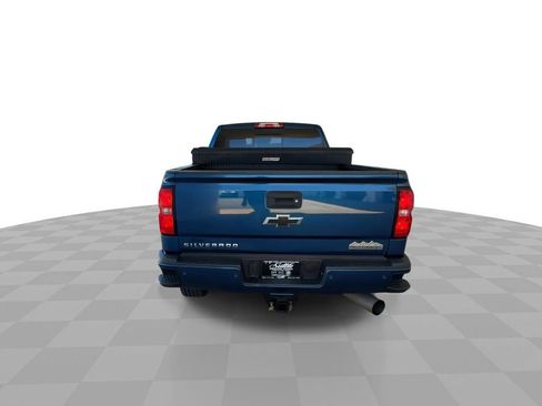 Used 2018 Chevrolet Silverado 2500 High Country w/ Duramax Plus Package AWD/4WD image 7