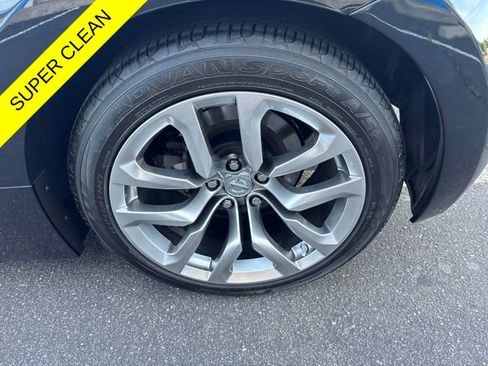 Used 2014 Nissan 370Z Touring RWD image 23