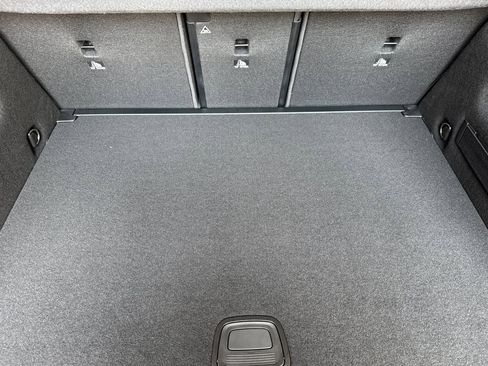 New 2025 Mercedes-Benz GLA 250 image 18