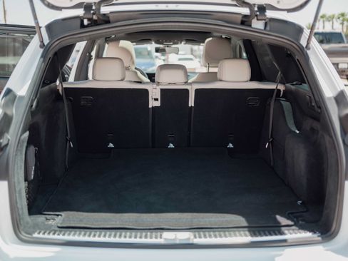 Used 2019 Mercedes-Benz E 450 4MATIC Wagon image 15