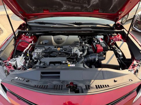 Used 2019 Toyota Camry LE FWD image 24