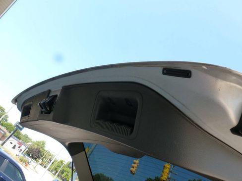 Used 2011 Ford Edge SE w/ 101A Rapid Spec Order Code image 17