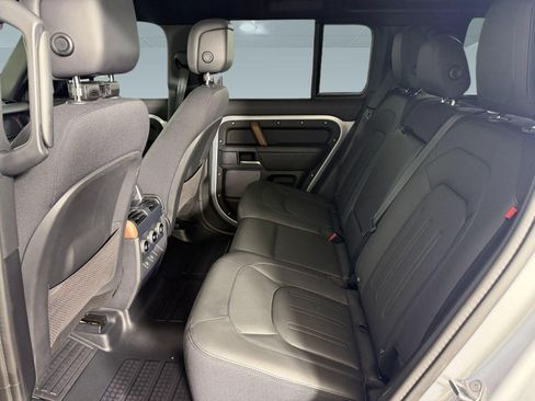 Used 2024 Land Rover Defender 110 X AWD/4WD image 22
