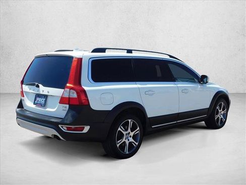 Used 2012 Volvo XC70 T6 AWD/4WD image 8