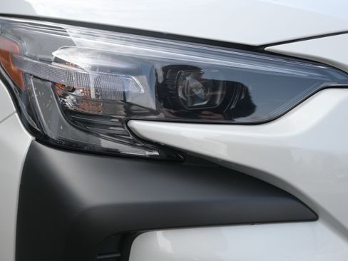 Certified 2025 Subaru Outback Limited image 11