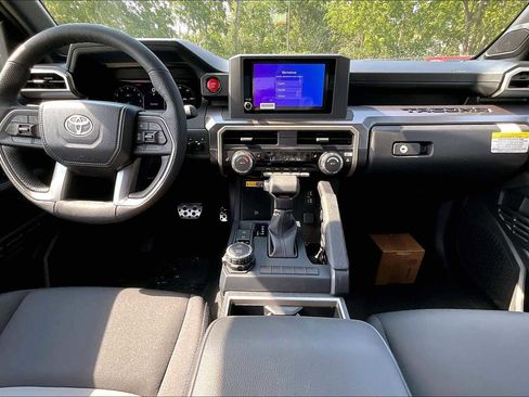 New 2025 Toyota Tacoma TRD Sport image 5