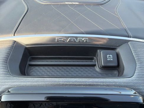 Used 2022 RAM 1500 Limited AWD/4WD image 49