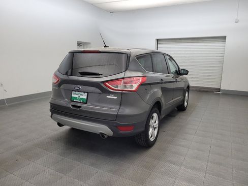 Used 2016 Ford Escape SE FWD image 9