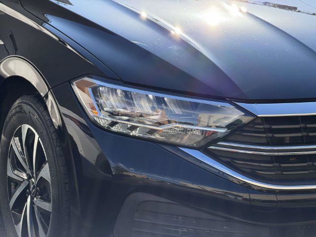 Certified 2023 Volkswagen Jetta S FWD image 10