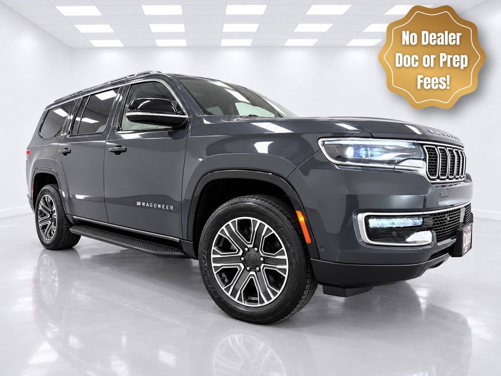 Used 2024 Jeep Wagoneer 4WD w/ Premium Group I image 2