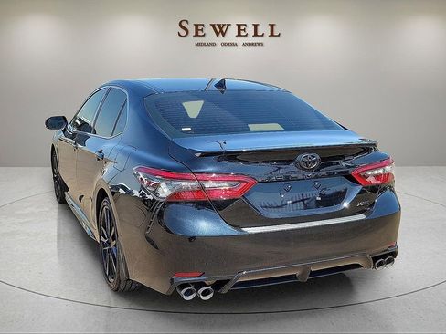 Used 2024 Toyota Camry XSE image 3