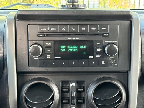 Used 2010 Jeep Wrangler Unlimited Sport image 23