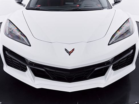 Used 2023 Chevrolet Corvette Z06 w/ Engine Appearance Package RWD image 21